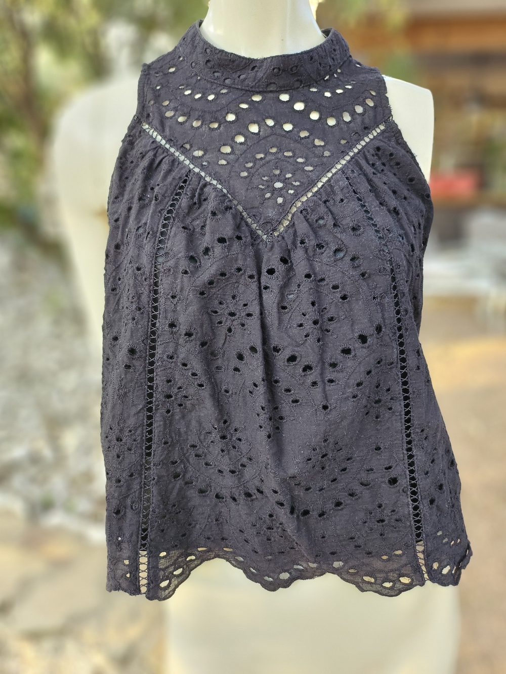 Blush Noir Sleeveless Eyelet Halter Top Blouse - Black Cotton S